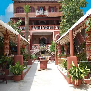 hostal-corona.allmallorcahotels.com/