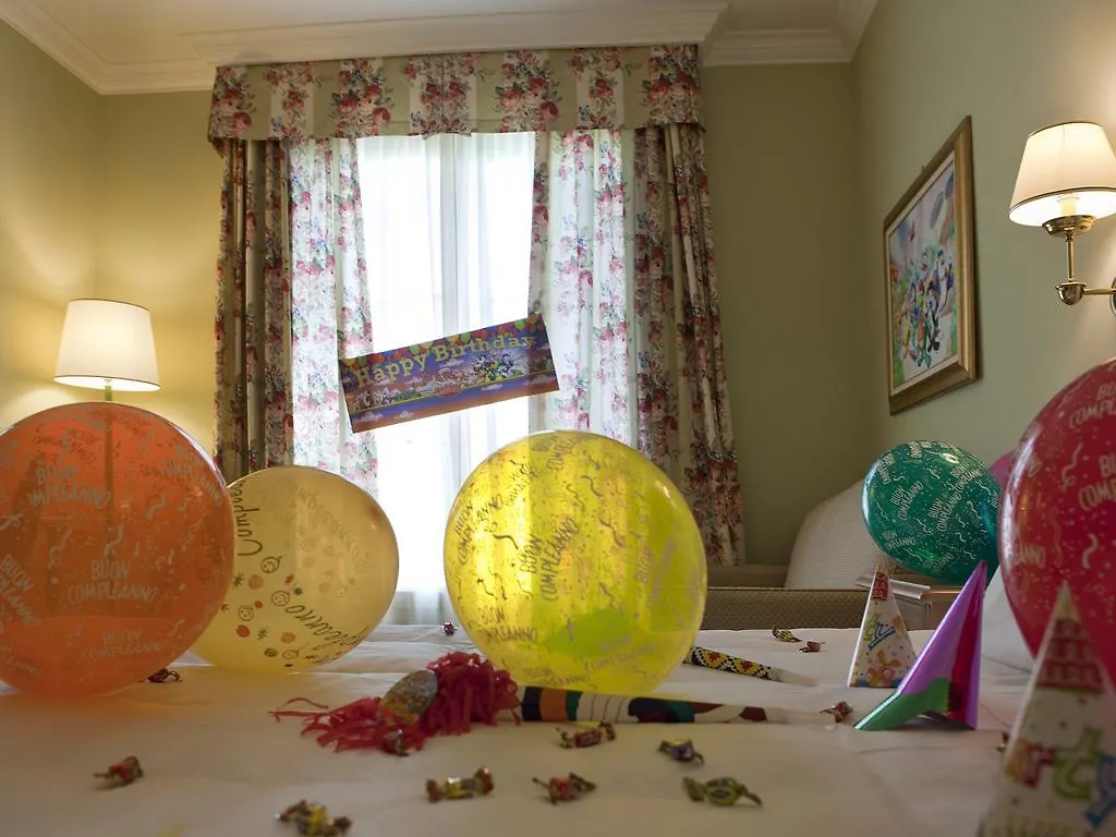 קסטלנואובו דל גארדה Gardaland Hotel 3*, קסטלנואובו דל גארדה איטליה