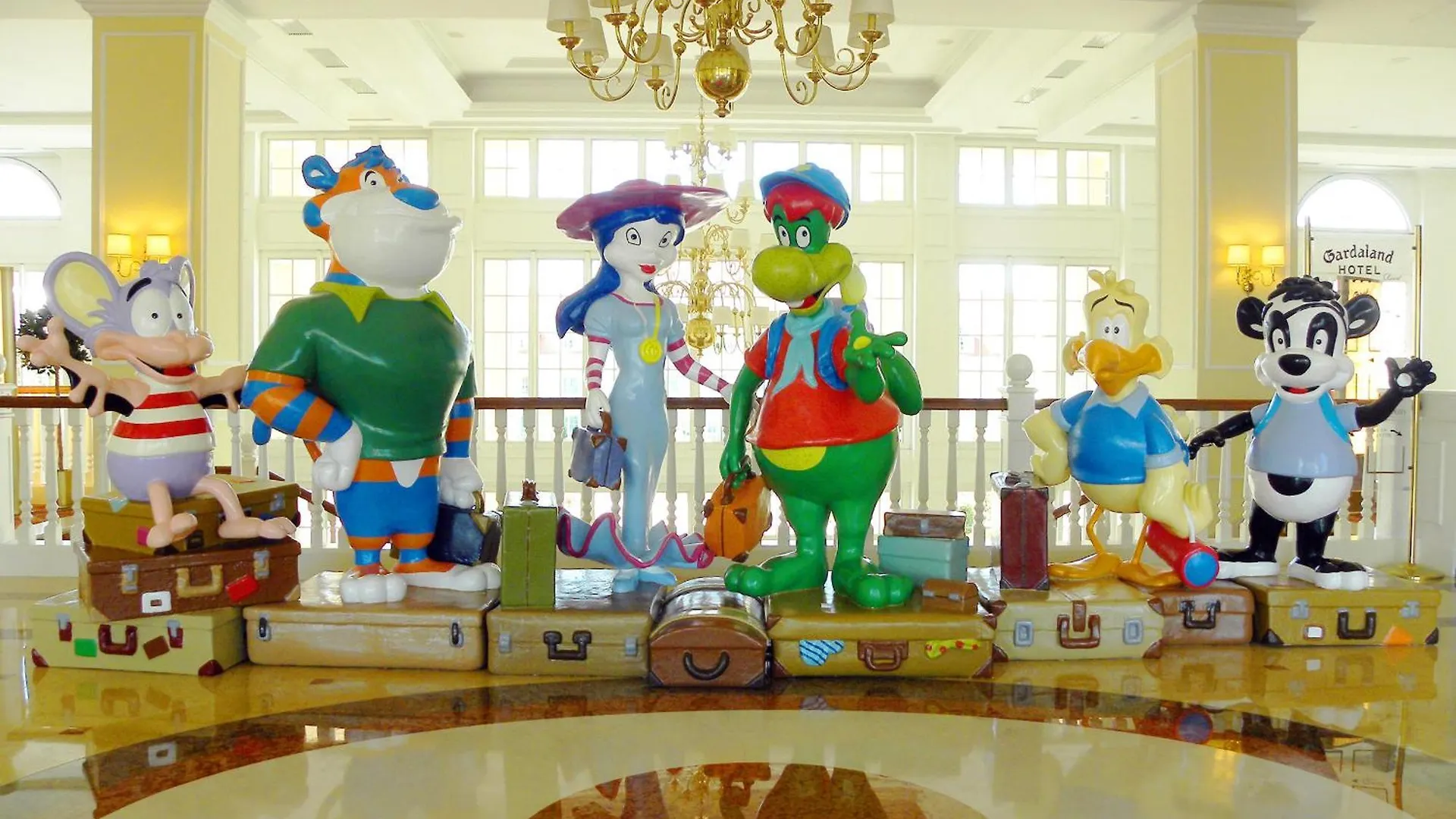 קסטלנואובו דל גארדה Gardaland Hotel קסטלנואובו דל גארדה