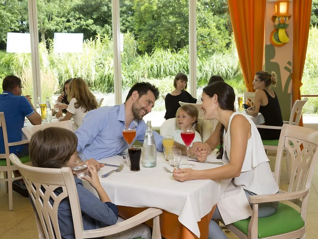 קסטלנואובו דל גארדה Gardaland Hotel