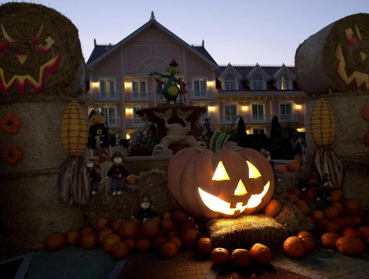 קסטלנואובו דל גארדה Gardaland Hotel